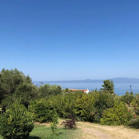 Xenius Zeus Apartments In Kriopigi * Kriopijí