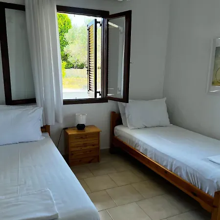 Xenius Zeus Apartments In Kriopigi Kriopijí