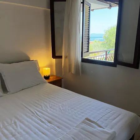 Xenius Zeus Apartments In Kriopigi * 크리오피지