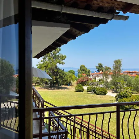 Xenius Zeus Apartments In Kriopigi Διαμέρισμα