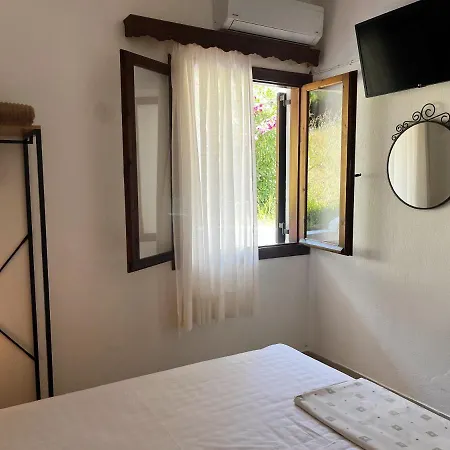 Xenius Zeus Apartments In Kriopigi * Κρυοπηγή