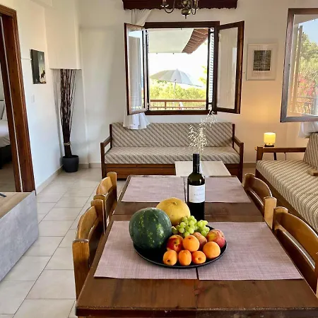 Xenius Zeus Apartments In Kriopigi