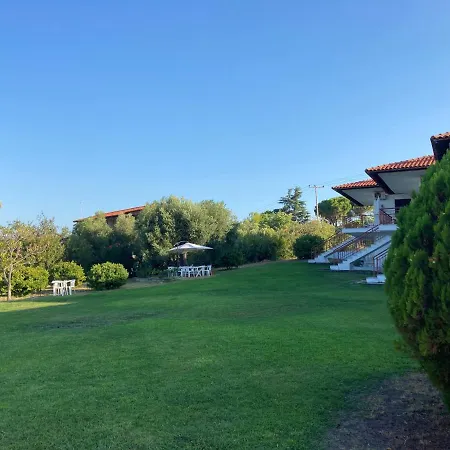 Xenius Zeus Apartments In Kriopigi Διαμέρισμα *