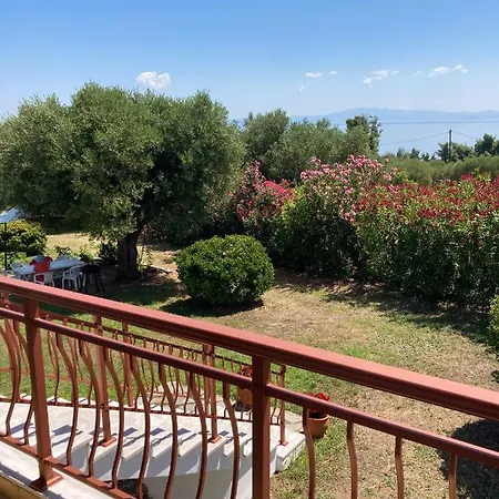 Xenius Zeus Apartments In Kriopigi Διαμέρισμα